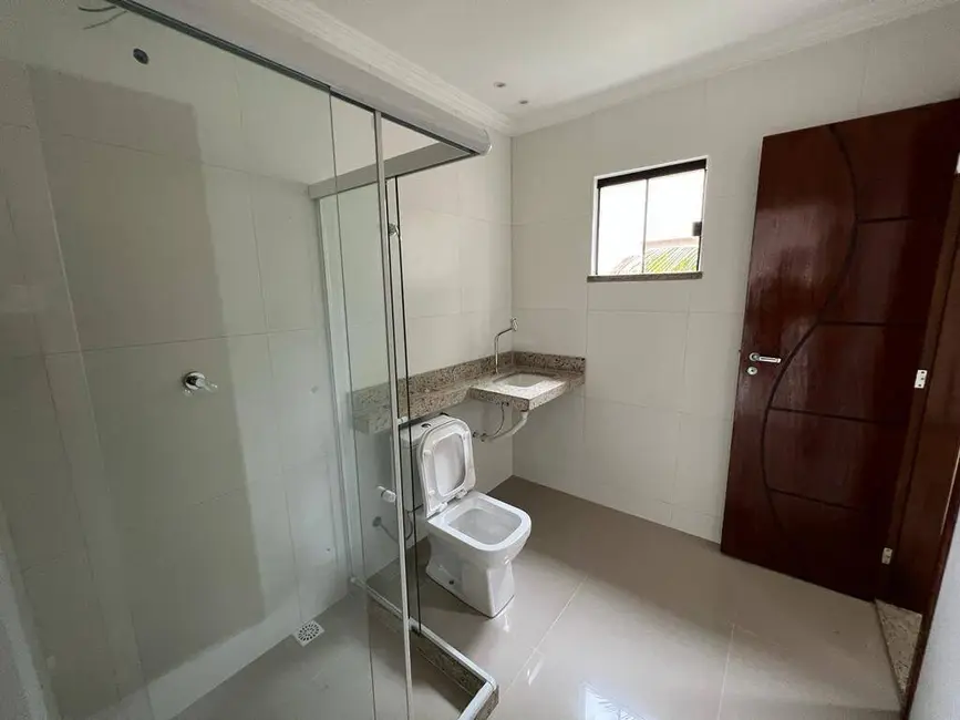 Foto 6 de Casa com 3 quartos à venda, 240m2 em Jardim Atlântico Central (Itaipuaçu), Marica - RJ