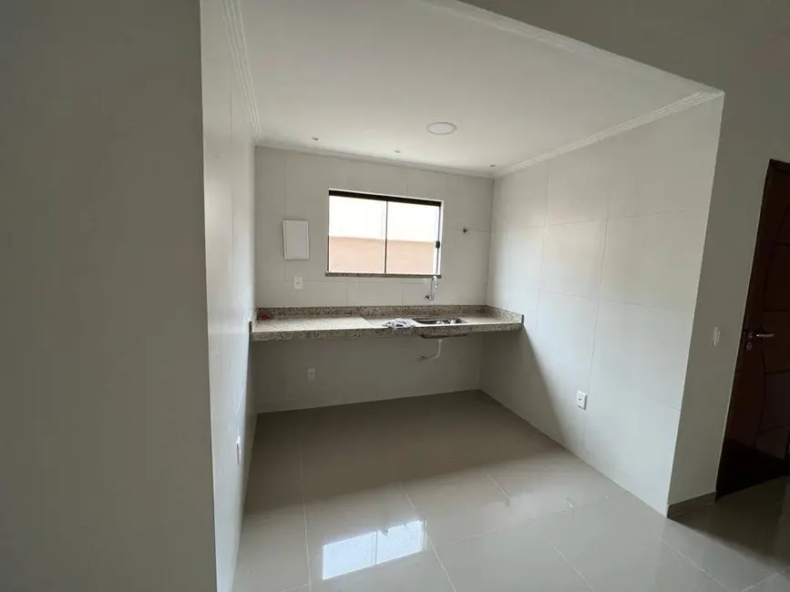 Foto 4 de Casa com 3 quartos à venda, 240m2 em Jardim Atlântico Central (Itaipuaçu), Marica - RJ