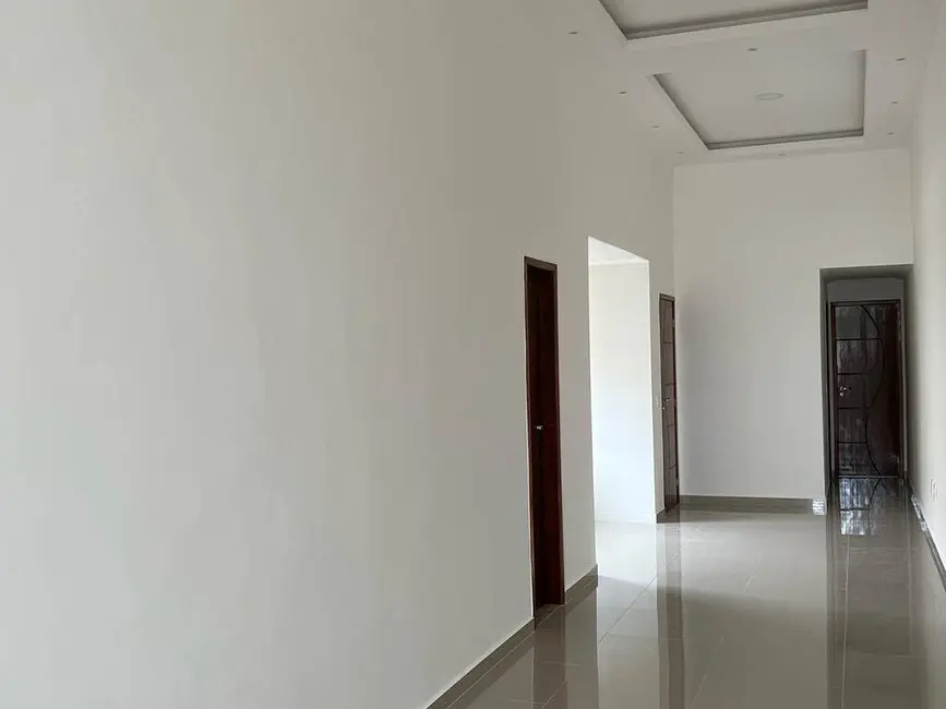Foto 3 de Casa com 3 quartos à venda, 240m2 em Jardim Atlântico Central (Itaipuaçu), Marica - RJ