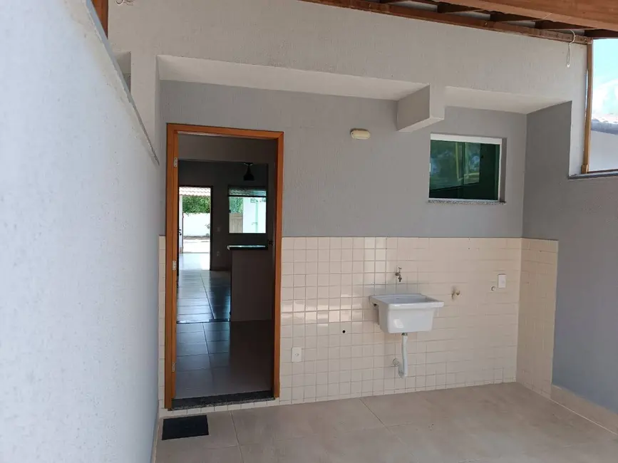Foto 3 de Casa com 1 quarto à venda, 100m2 em Barroco (Itaipuaçu), Marica - RJ