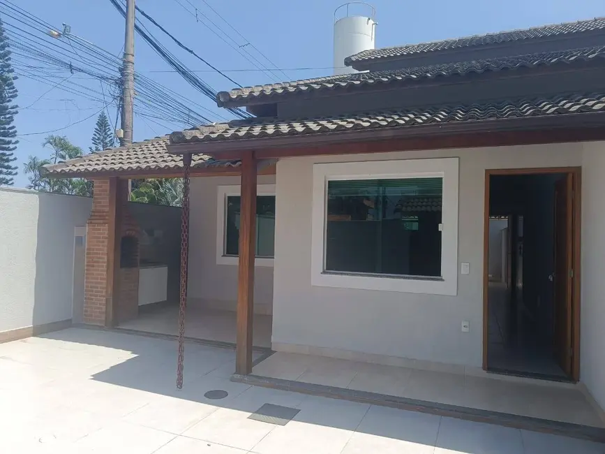 Foto 1 de Casa com 1 quarto à venda, 100m2 em Barroco (Itaipuaçu), Marica - RJ