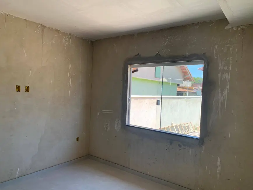 Foto 6 de Casa com 2 quartos à venda, 220m2 em Jardim Atlântico Leste (Itaipuaçu), Marica - RJ