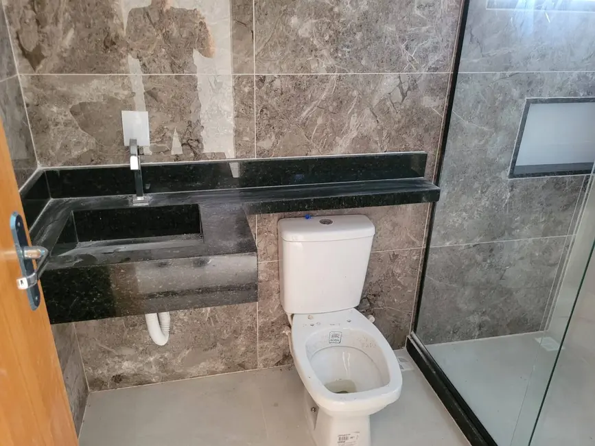 Foto 8 de Casa com 3 quartos à venda, 240m2 em Jardim Atlântico Leste (Itaipuaçu), Marica - RJ