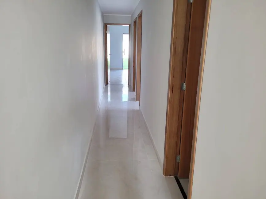 Foto 9 de Casa com 3 quartos à venda, 240m2 em Jardim Atlântico Leste (Itaipuaçu), Marica - RJ
