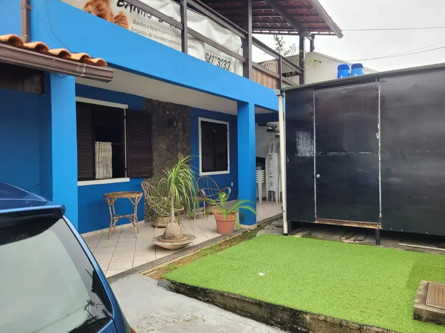 Foto 2 de Casa com 5 quartos à venda, 360m2 em Niteroi - RJ
