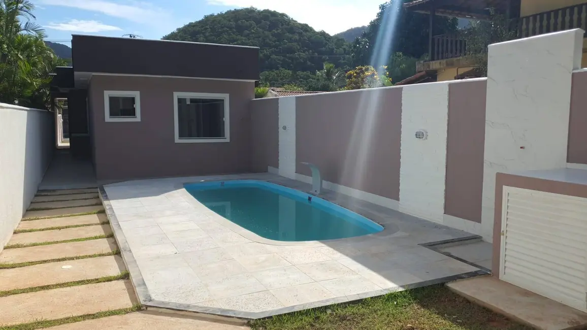 Foto 5 de Casa com 2 quartos à venda, 240m2 em Marica - RJ