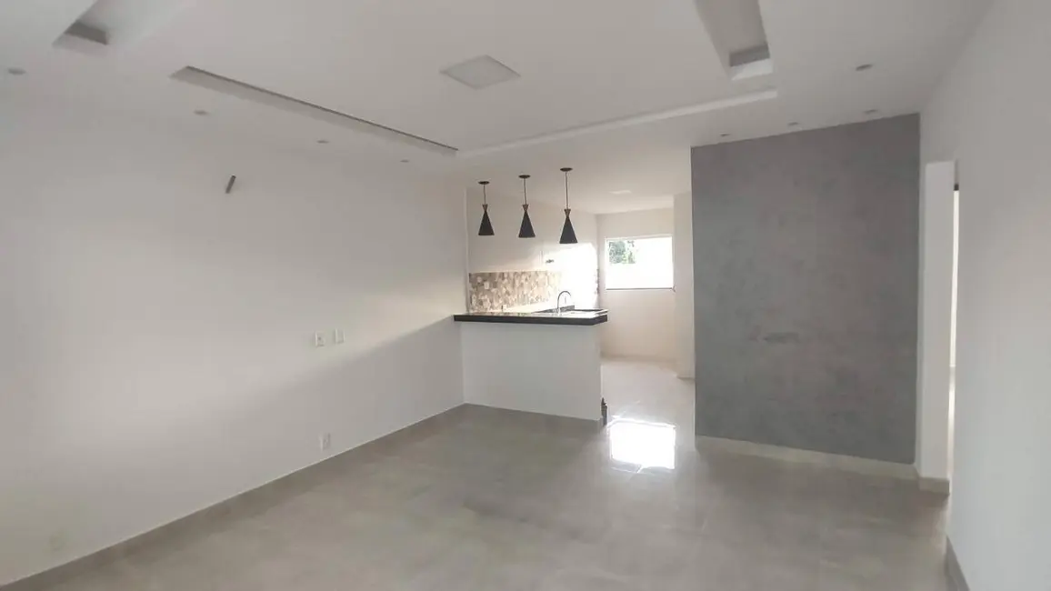 Foto 3 de Casa com 3 quartos à venda, 480m2 em Jardim Atlântico Central (Itaipuaçu), Marica - RJ