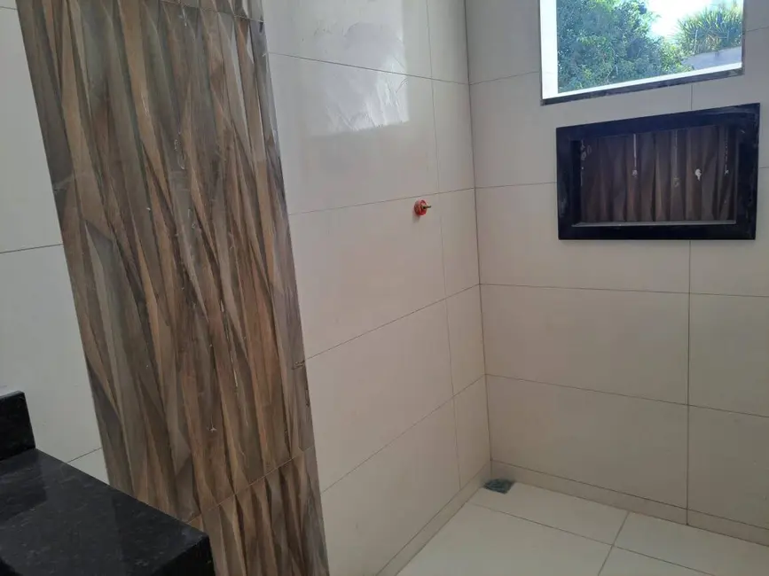 Casa com 3 quartos à venda, 440m2 em Jardim Atlântico Oeste (Itaipuaçu), Marica - RJ - imagem 6 Foto 6 de Casa com 3 quartos à venda, 440m2 em Jardim Atlântico Oeste (Itaipuaçu), Marica - RJ