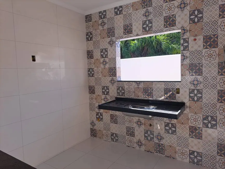 Casa com 3 quartos à venda, 440m2 em Jardim Atlântico Oeste (Itaipuaçu), Marica - RJ - imagem 4 Foto 4 de Casa com 3 quartos à venda, 440m2 em Jardim Atlântico Oeste (Itaipuaçu), Marica - RJ