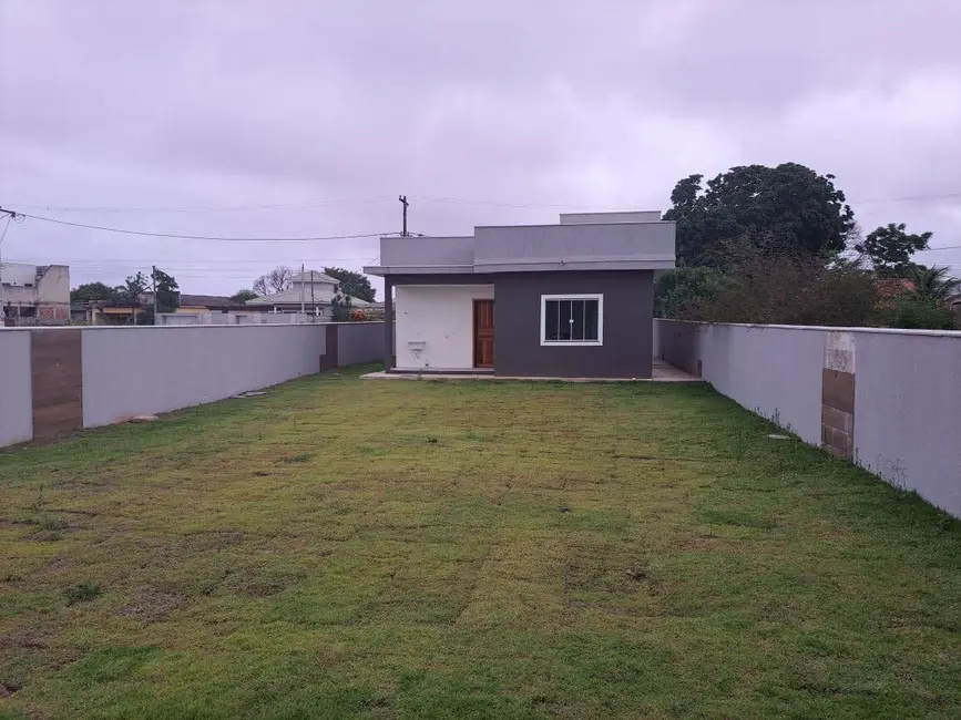 Foto 3 de Casa com 3 quartos à venda, 480m2 em Jardim Atlântico Leste (Itaipuaçu), Marica - RJ