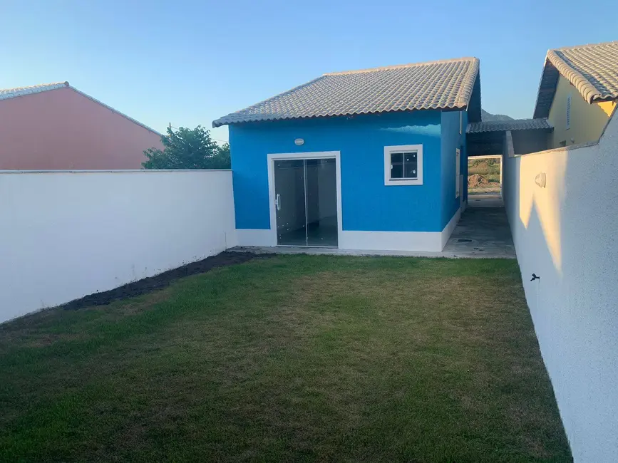 Foto 6 de Casa com 2 quartos à venda, 220m2 em Jardim Atlântico Leste (Itaipuaçu), Marica - RJ