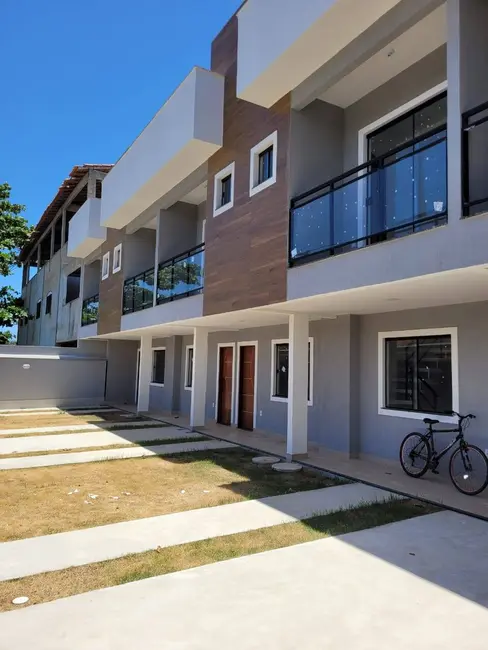 Foto 1 de Casa com 2 quartos à venda em Jardim Atlântico Central (Itaipuaçu), Marica - RJ