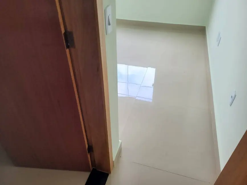 Foto 7 de Apartamento com 2 quartos à venda em Jardim Atlântico Central (Itaipuaçu), Marica - RJ