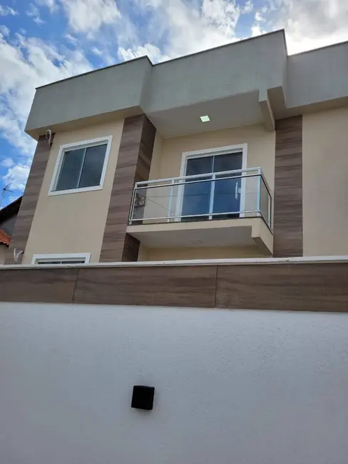 Foto 1 de Apartamento com 2 quartos à venda em Jardim Atlântico Central (Itaipuaçu), Marica - RJ