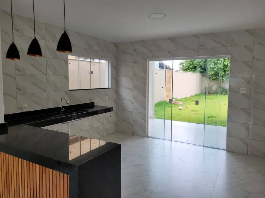 Foto 7 de Casa com 3 quartos à venda, 480m2 em Jardim Atlântico Central (Itaipuaçu), Marica - RJ