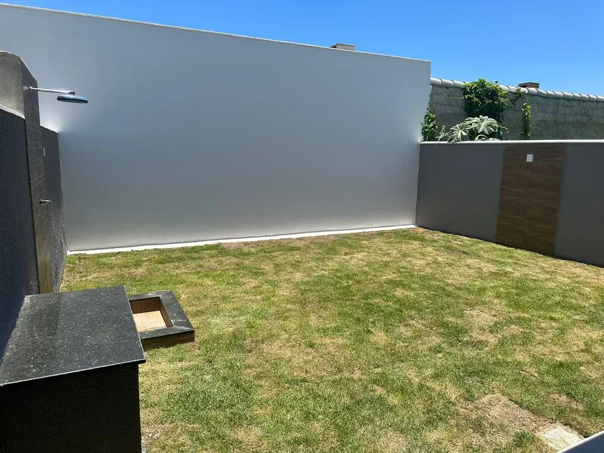 Casa com 2 quartos à venda em Marica - RJ - imagem 3 Foto 3 de Casa com 2 quartos à venda em Marica - RJ