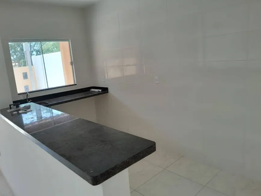 Foto 6 de Casa com 2 quartos à venda, 240m2 em Marica - RJ