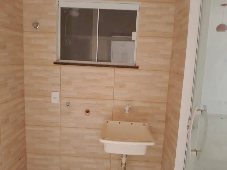 Foto 5 de Casa com 2 quartos à venda, 240m2 em Marica - RJ