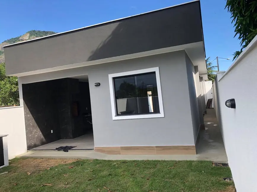 Foto 4 de Casa com 2 quartos à venda, 216m2 em Inoã (Inoã), Marica - RJ
