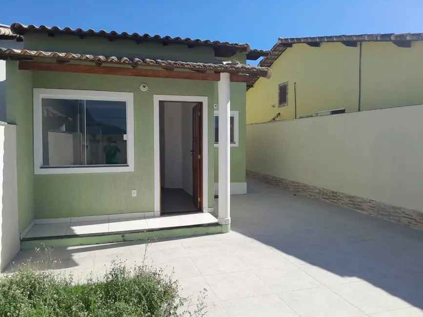 Foto 3 de Casa com 2 quartos à venda, 240m2 em Jardim Atlântico Leste (Itaipuaçu), Marica - RJ