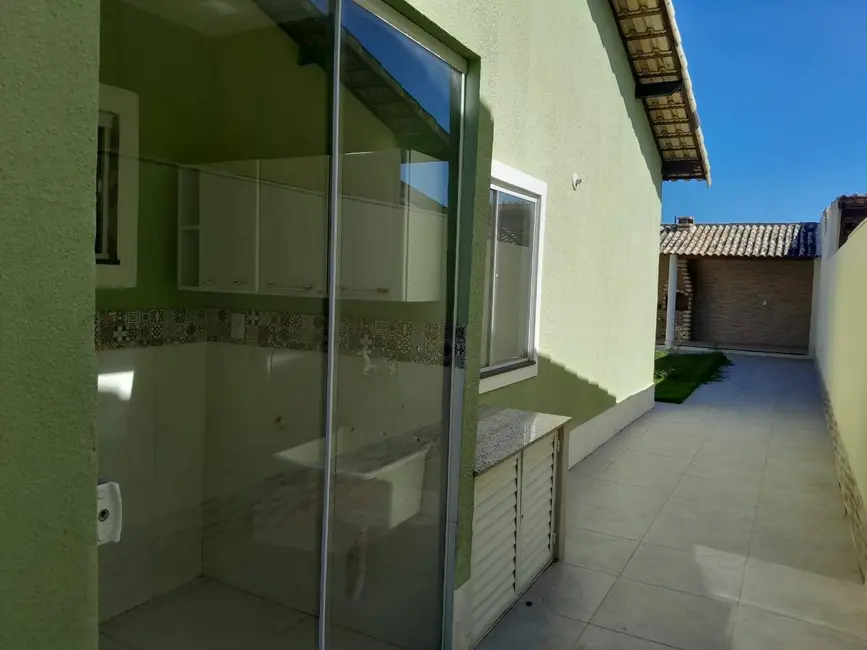 Foto 4 de Casa com 2 quartos à venda, 240m2 em Jardim Atlântico Leste (Itaipuaçu), Marica - RJ