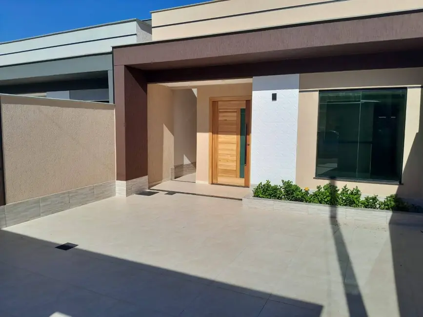 Foto 3 de Casa com 3 quartos à venda em Jardim Atlântico Central (Itaipuaçu), Marica - RJ