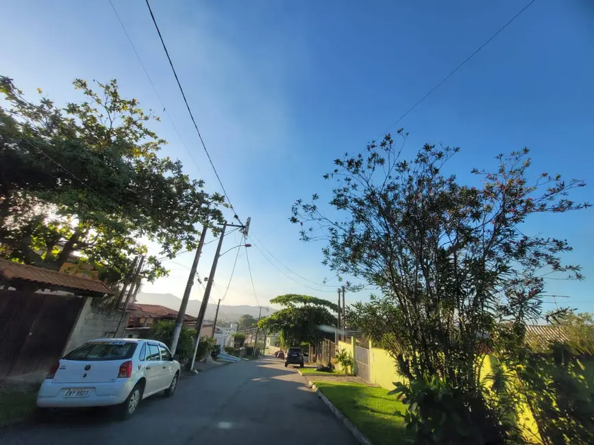 Foto 4 de Casa com 2 quartos à venda em Marica - RJ