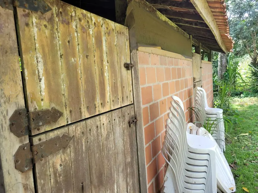 Foto 11 de Chácara à venda, 1352m2 em Niteroi - RJ