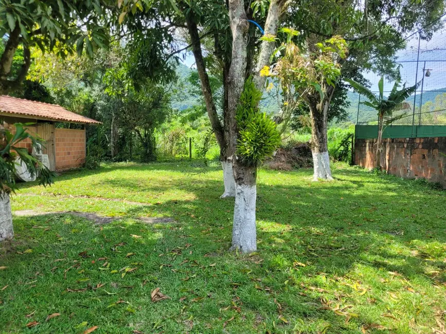 Chácara à venda, 1352m2 em Niteroi - RJ - imagem 6 Foto 6 de Chácara à venda, 1352m2 em Niteroi - RJ
