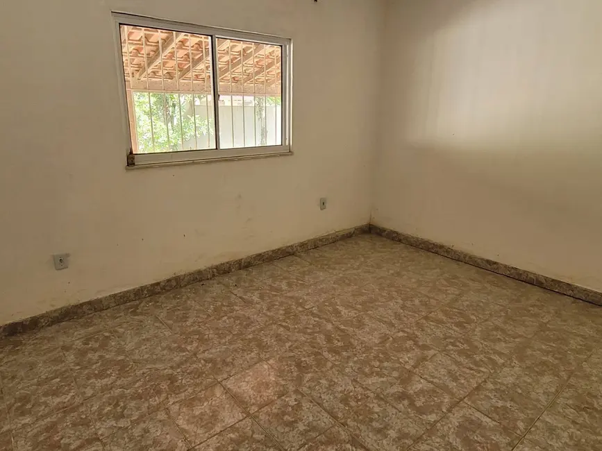 Foto 2 de Casa com 2 quartos à venda, 540m2 em Chácaras de Inoã (Inoã), Marica - RJ