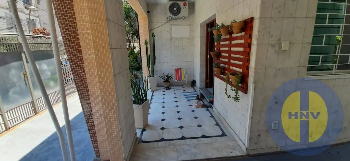 Foto 3 de Casa com 3 quartos à venda em Jardim Atlântico Oeste (Itaipuaçu), Marica - RJ