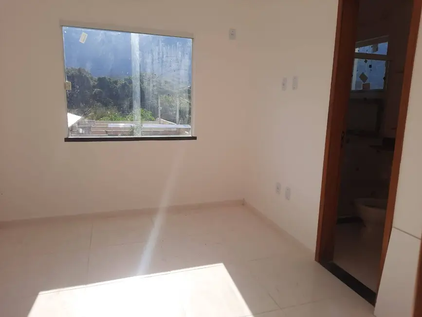 Foto 9 de Casa com 2 quartos à venda em Barroco (Itaipuaçu), Marica - RJ