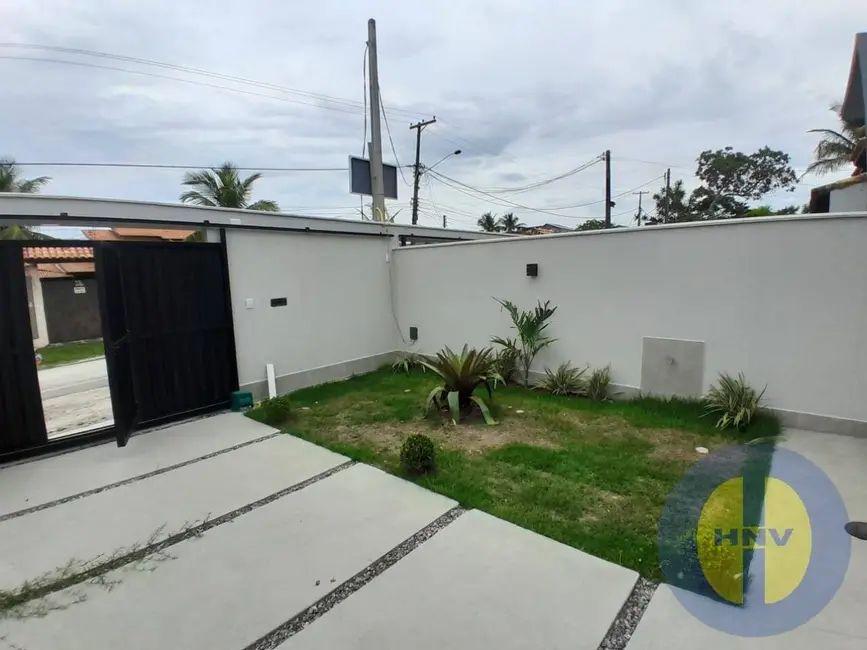 Foto 3 de Casa com 3 quartos à venda, 240m2 em Jardim Atlântico Leste (Itaipuaçu), Marica - RJ
