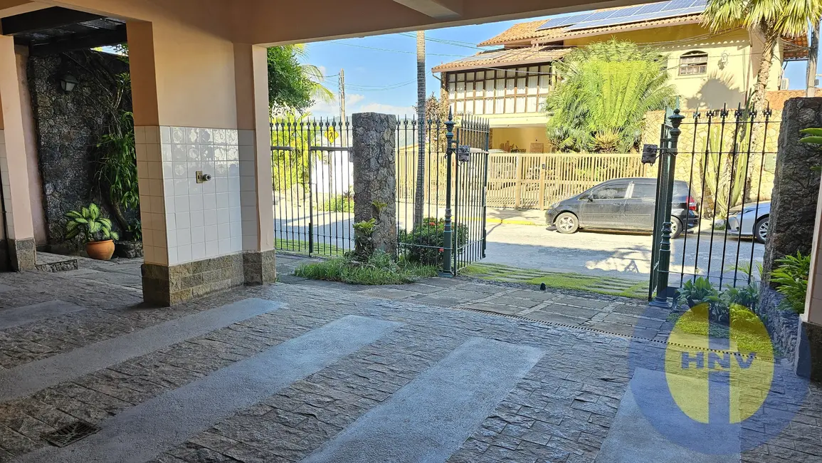 Foto 7 de Casa com 5 quartos à venda, 450m2 em Jardim Atlântico Oeste (Itaipuaçu), Marica - RJ