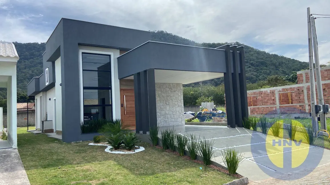 Foto 1 de Casa com 3 quartos à venda, 238m2 em Jardim Atlântico Oeste (Itaipuaçu), Marica - RJ