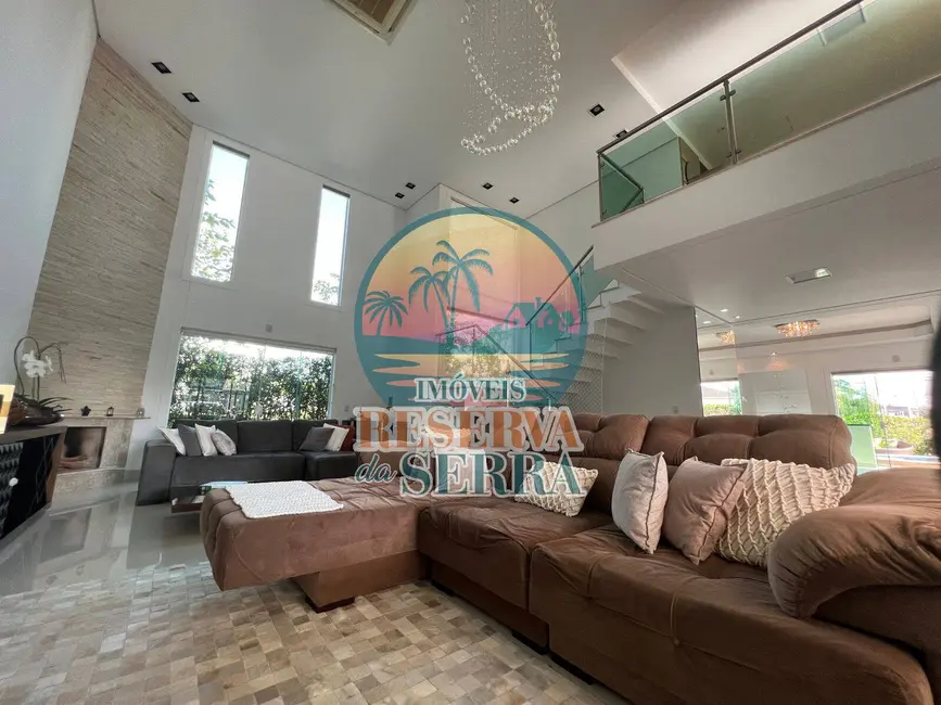 Foto 1 de Casa de Condomínio com 4 quartos à venda, 120m2 em Jundiai - SP