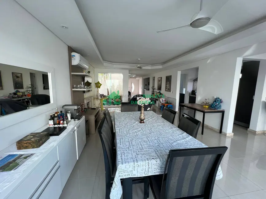 Foto 3 de Casa de Condomínio com 3 quartos à venda, 155m2 em Jundiai - SP