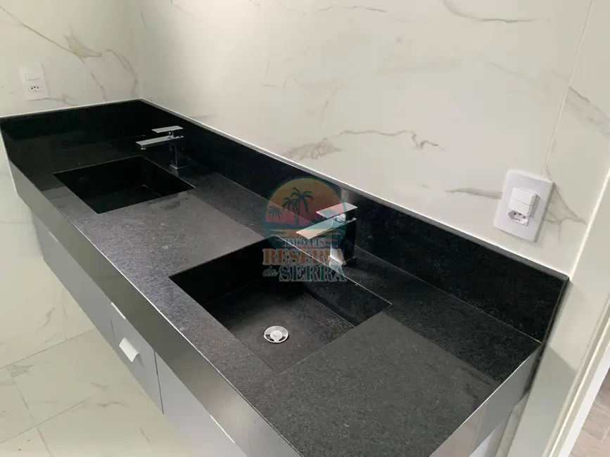 Casa de Condomínio com 3 quartos para alugar, 580m2 em Medeiros, Jundiai - SP - imagem 9 Foto 9 de Casa de Condomínio com 3 quartos para alugar, 580m2 em Medeiros, Jundiai - SP