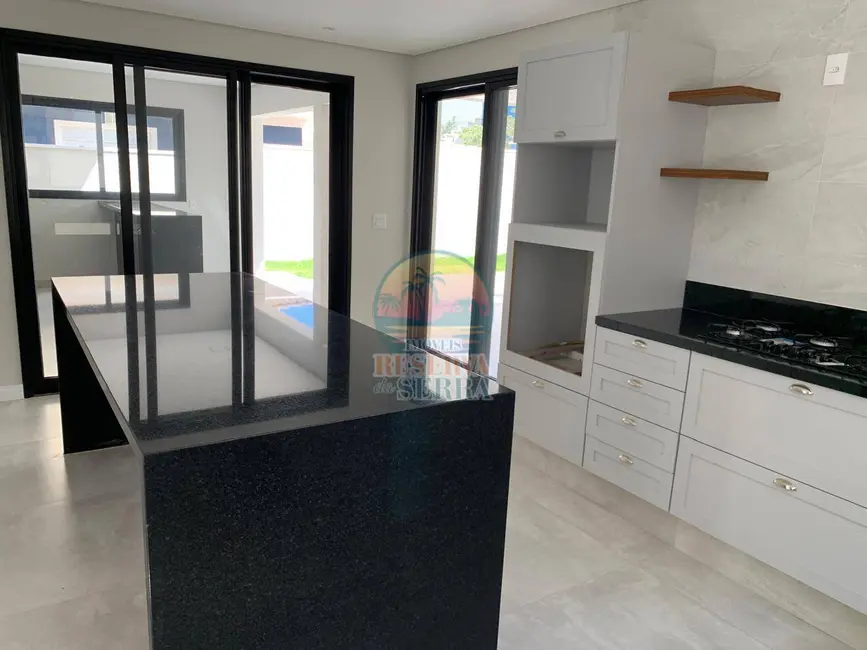 Casa de Condomínio com 3 quartos para alugar, 580m2 em Medeiros, Jundiai - SP - imagem 5 Foto 5 de Casa de Condomínio com 3 quartos para alugar, 580m2 em Medeiros, Jundiai - SP