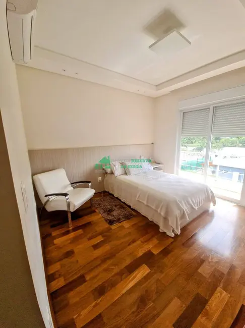 Foto 4 de Casa de Condomínio com 3 quartos para alugar, 525m2 em Medeiros, Jundiai - SP