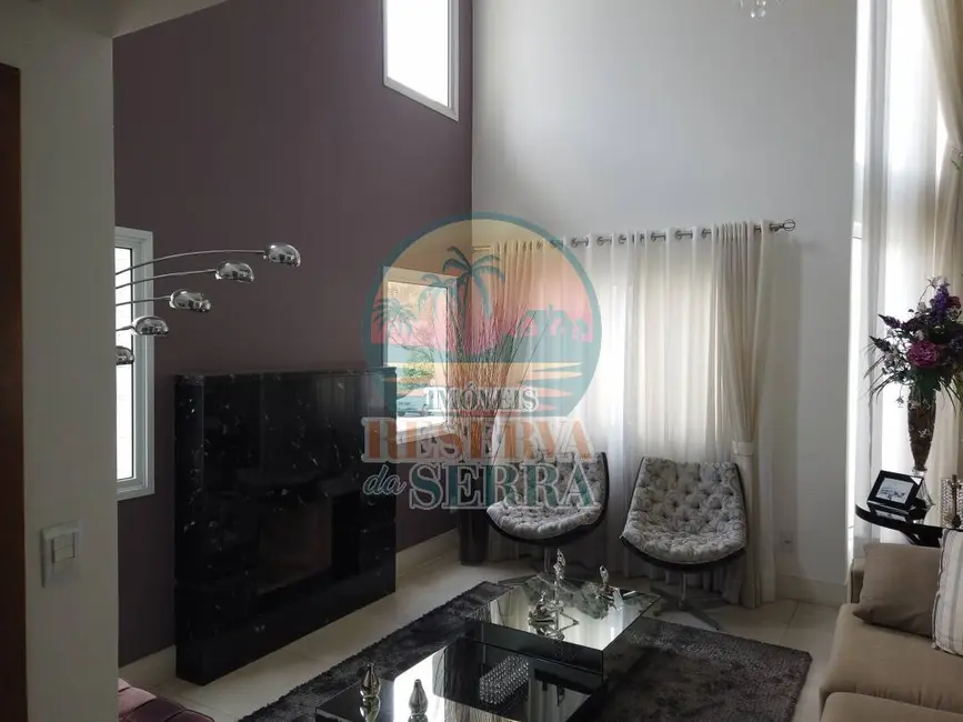 Foto 2 de Casa de Condomínio com 4 quartos à venda, 189m2 em Jundiai - SP