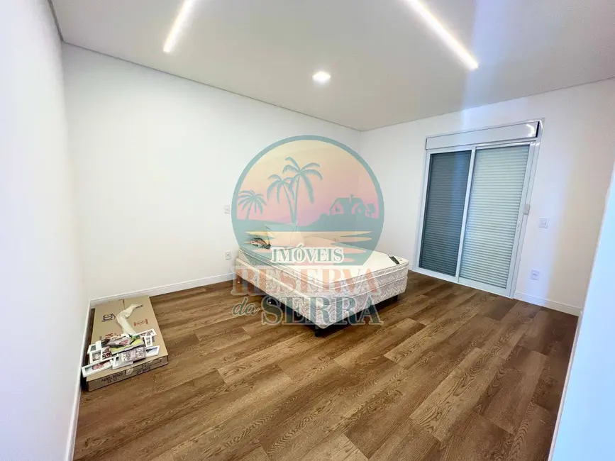 Foto 2 de Casa de Condomínio com 4 quartos à venda, 270m2 em Jundiai - SP