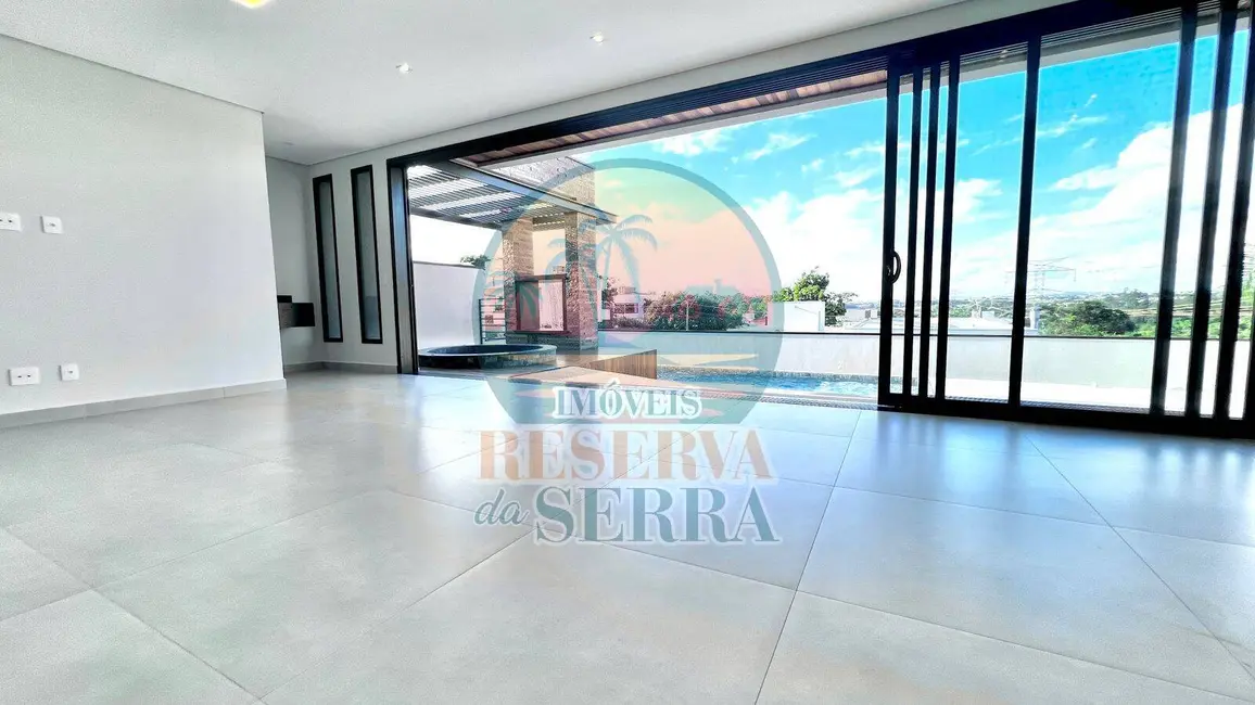 Foto 4 de Casa de Condomínio com 4 quartos à venda, 180m2 em Jundiai - SP