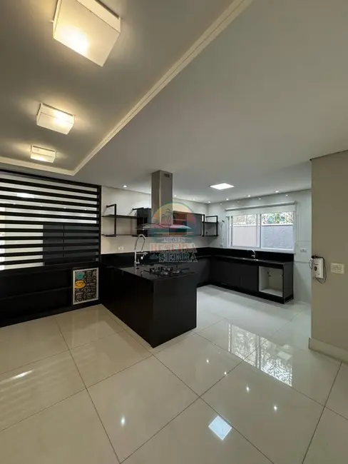 Foto 8 de Casa de Condomínio com 4 quartos à venda, 220m2 em Jundiai - SP