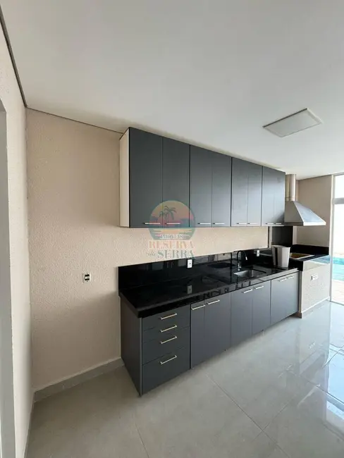 Casa de Condomínio com 3 quartos à venda, 256m2 em Jundiai - SP - imagem 4 Foto 4 de Casa de Condomínio com 3 quartos à venda, 256m2 em Jundiai - SP