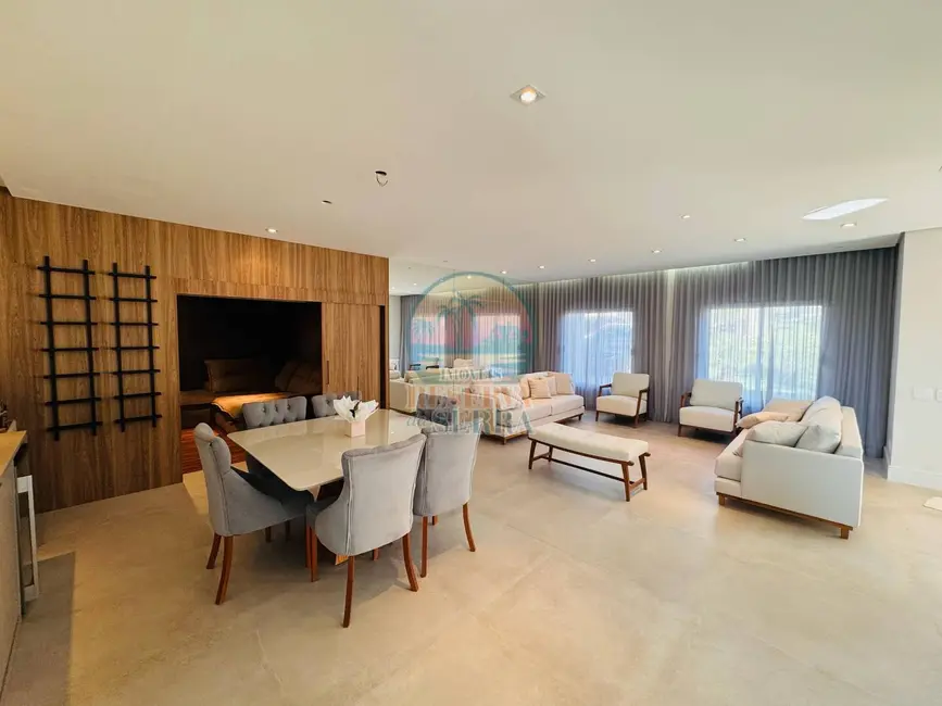 Casa de Condomínio com 4 quartos à venda, 331m2 em Jundiai - SP - imagem 3 Foto 3 de Casa de Condomínio com 4 quartos à venda, 331m2 em Jundiai - SP