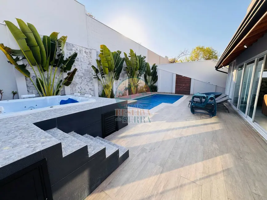 Foto 2 de Casa de Condomínio com 3 quartos à venda, 250m2 em Jundiai - SP