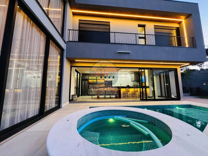 Foto 1 de Casa de Condomínio com 3 quartos à venda, 338m2 em Jundiai - SP