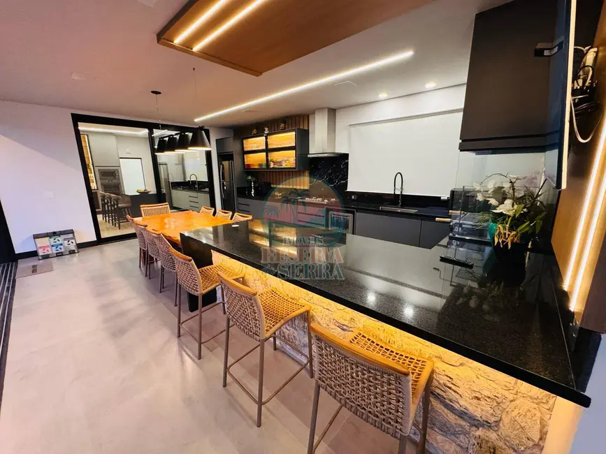 Foto 8 de Casa de Condomínio com 3 quartos à venda, 338m2 em Jundiai - SP