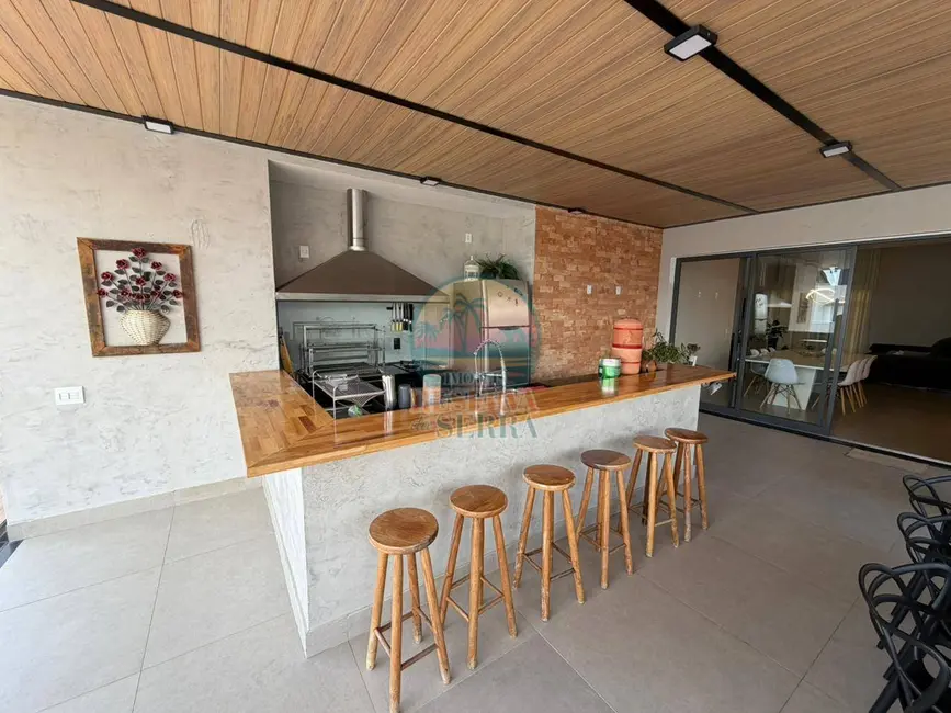 Foto 2 de Casa de Condomínio com 3 quartos à venda, 300m2 em Jundiai - SP